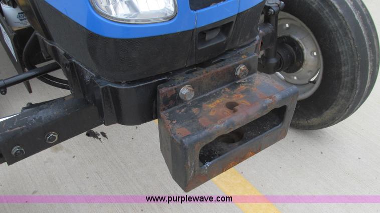 image for item E3870 2004 New Holland TN70 tractor
