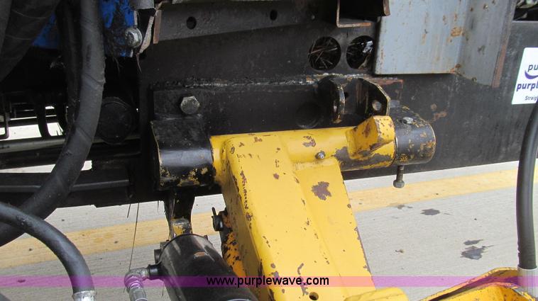 image for item E3870 2004 New Holland TN70 tractor