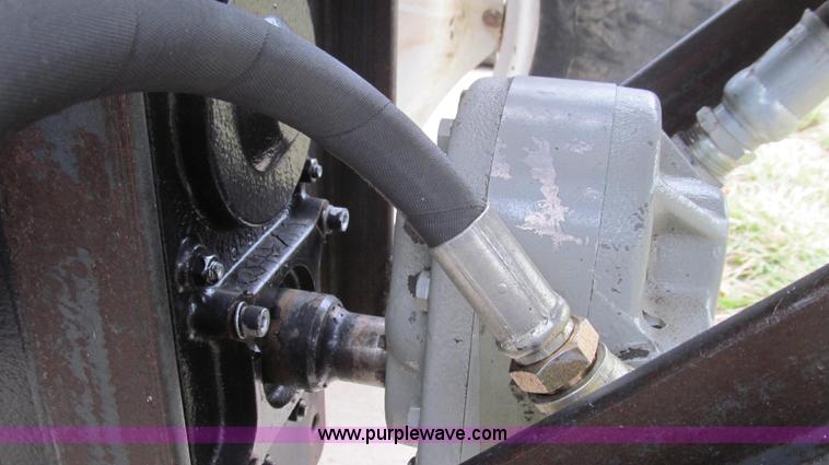 image for item E3870 2004 New Holland TN70 tractor