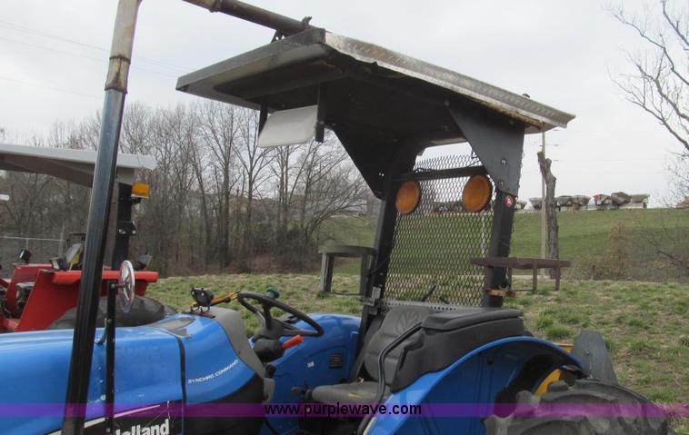 image for item E3870 2004 New Holland TN70 tractor
