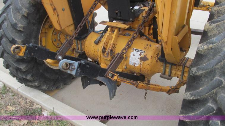 image for item E3871 1992 Ford 4630 tractor