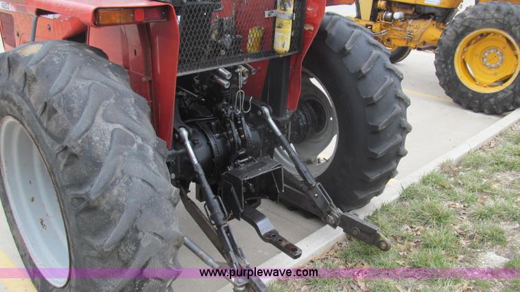 image for item E3872 1999 Massey-Ferguson 4253 tractor