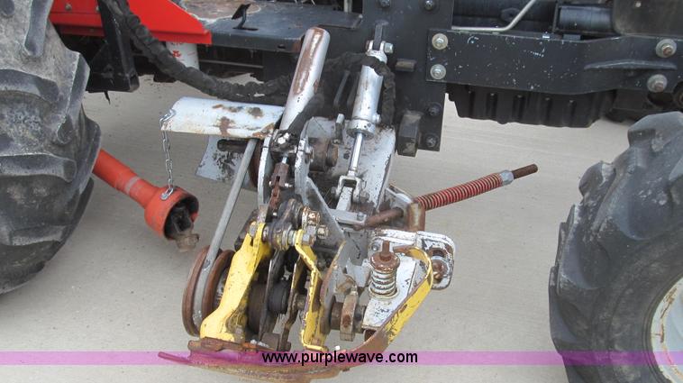 image for item E3873 2006 Massey-Ferguson 471 MFWD tractor