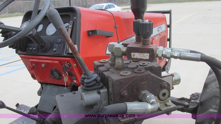 image for item E3873 2006 Massey-Ferguson 471 MFWD tractor