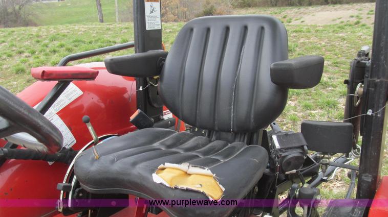 image for item E3873 2006 Massey-Ferguson 471 MFWD tractor