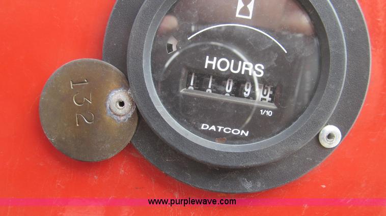 image for item E3873 2006 Massey-Ferguson 471 MFWD tractor