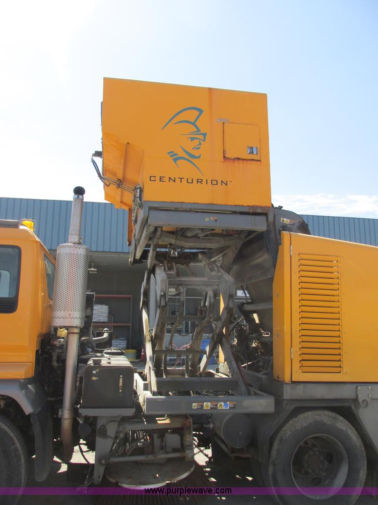 image for item E7170 2004 GMC T7500 Centurion street sweeper