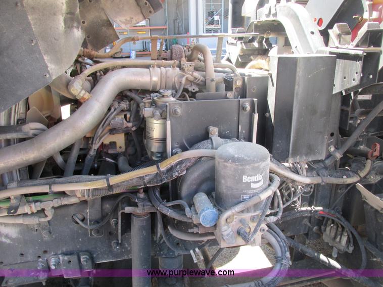 image for item E7170 2004 GMC T7500 Centurion street sweeper