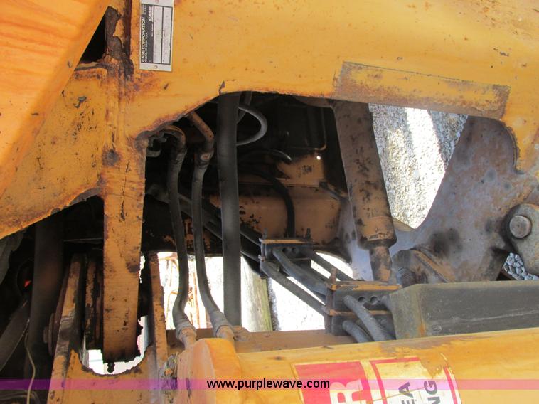 image for item E7173 1997 Case 621B XT articulated wheel loader
