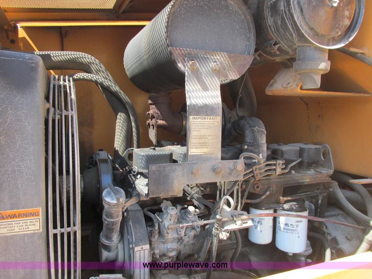 image for item E7173 1997 Case 621B XT articulated wheel loader