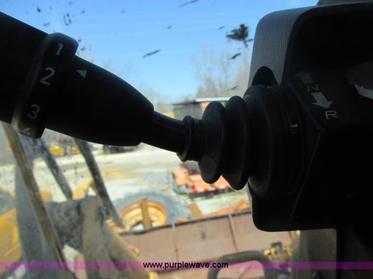 image for item E7173 1997 Case 621B XT articulated wheel loader