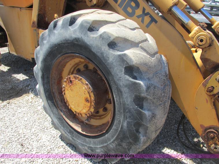 image for item E7173 1997 Case 621B XT articulated wheel loader