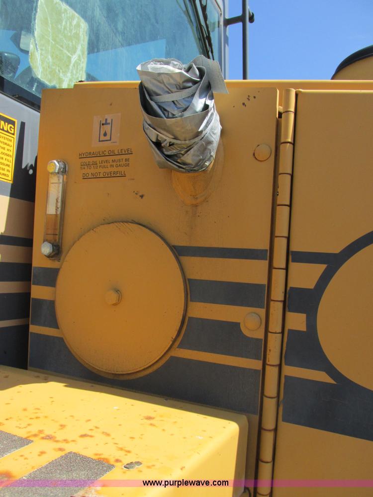 image for item E7173 1997 Case 621B XT articulated wheel loader