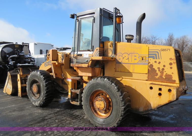 image for item F4334 1998 Case 621B articulated wheel loader