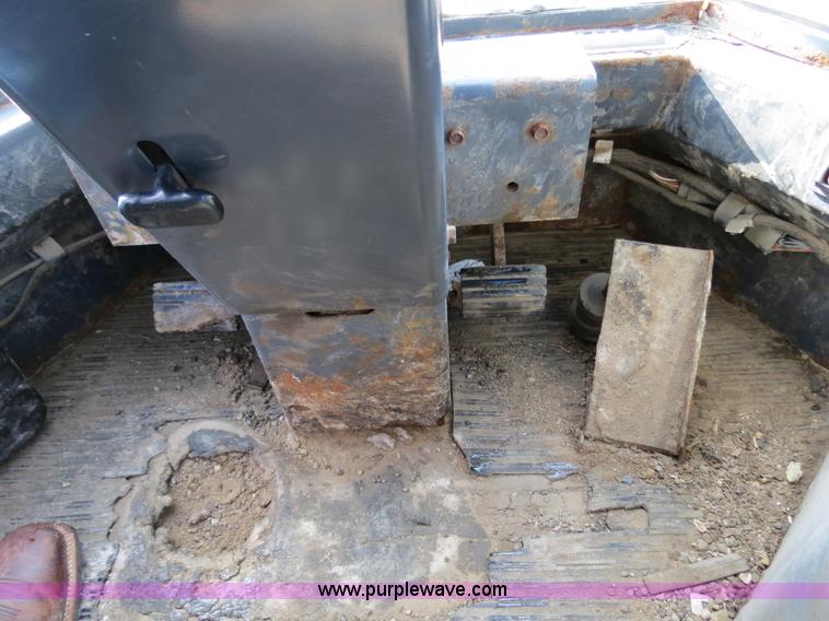 image for item F4334 1998 Case 621B articulated wheel loader