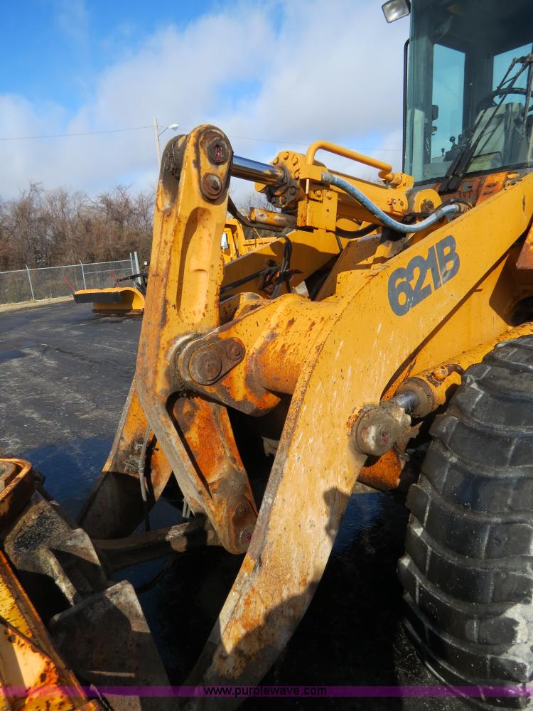 image for item F4334 1998 Case 621B articulated wheel loader