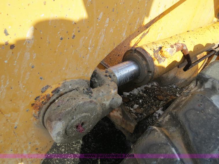 image for item F4334 1998 Case 621B articulated wheel loader