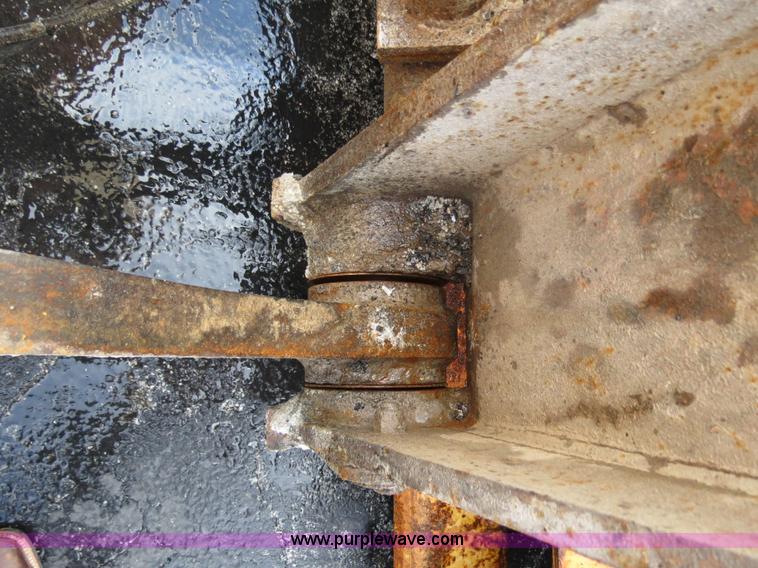 image for item F4334 1998 Case 621B articulated wheel loader