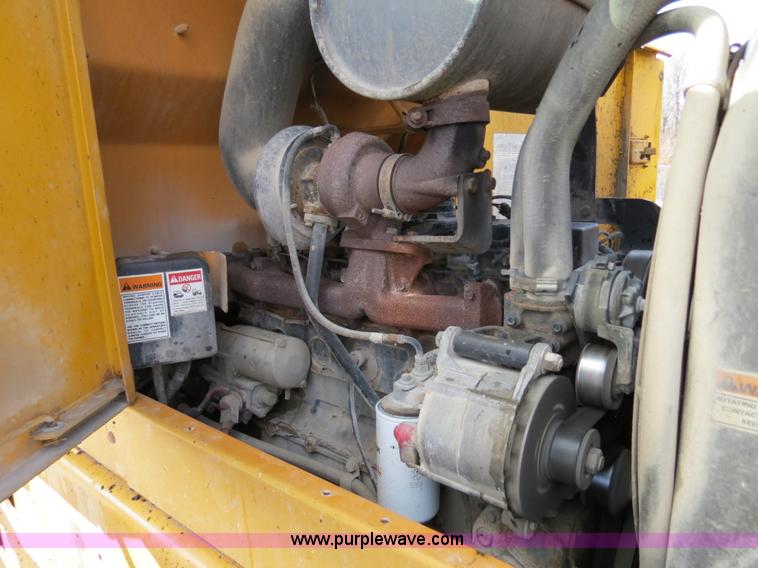 image for item F4334 1998 Case 621B articulated wheel loader