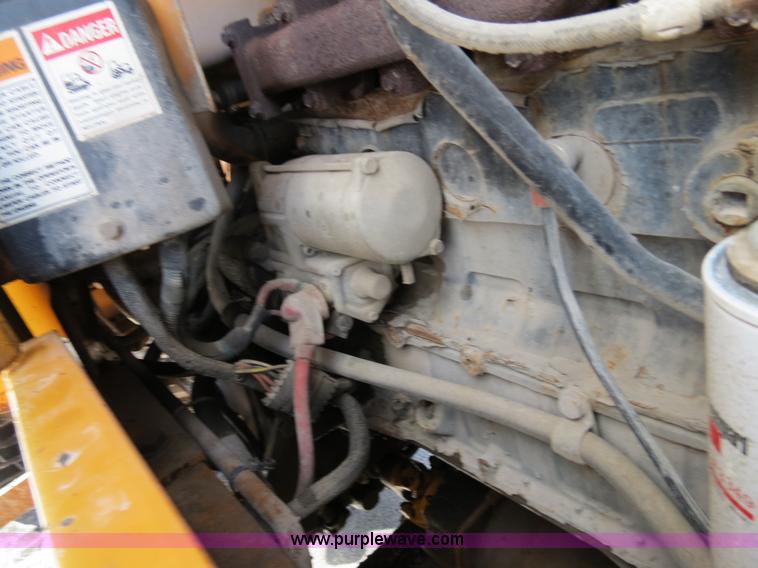 image for item F4334 1998 Case 621B articulated wheel loader