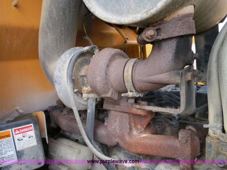 image for item F4334 1998 Case 621B articulated wheel loader