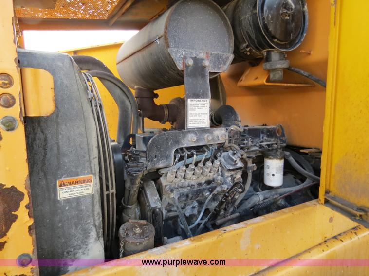 image for item F4334 1998 Case 621B articulated wheel loader