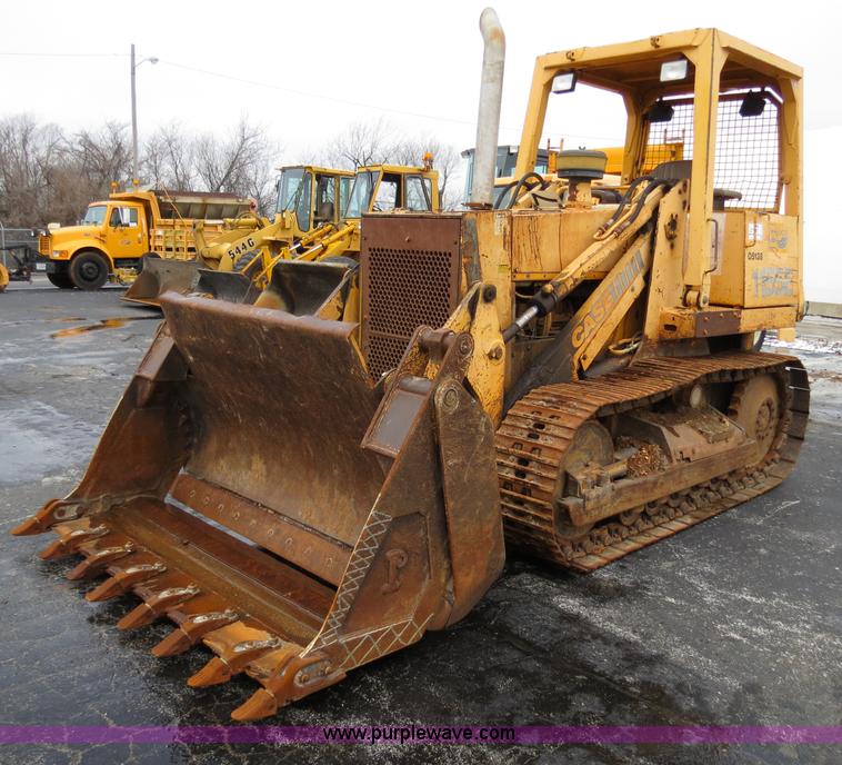 image for item F4335 1989 Case 1155E track loader