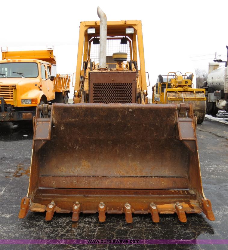 image for item F4335 1989 Case 1155E track loader