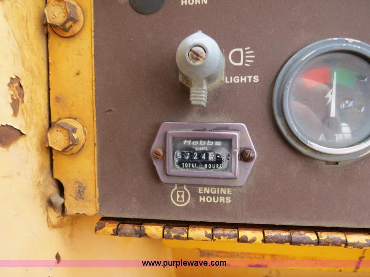 image for item F4335 1989 Case 1155E track loader