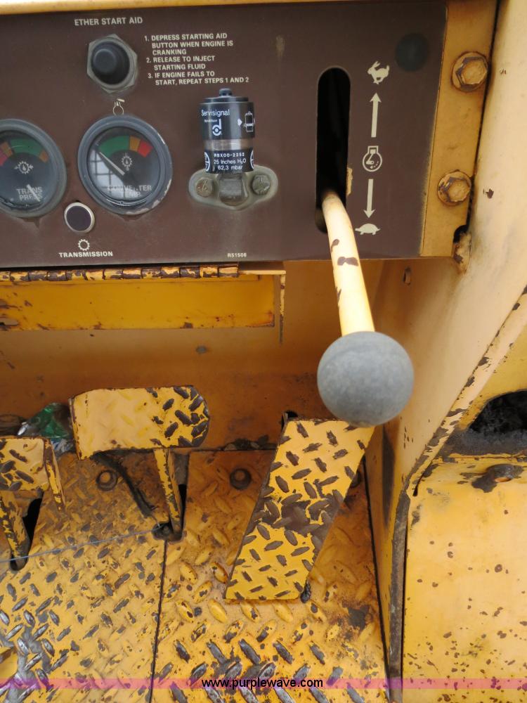 image for item F4335 1989 Case 1155E track loader