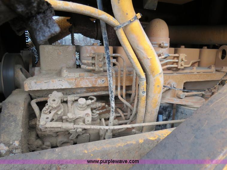 image for item F4335 1989 Case 1155E track loader