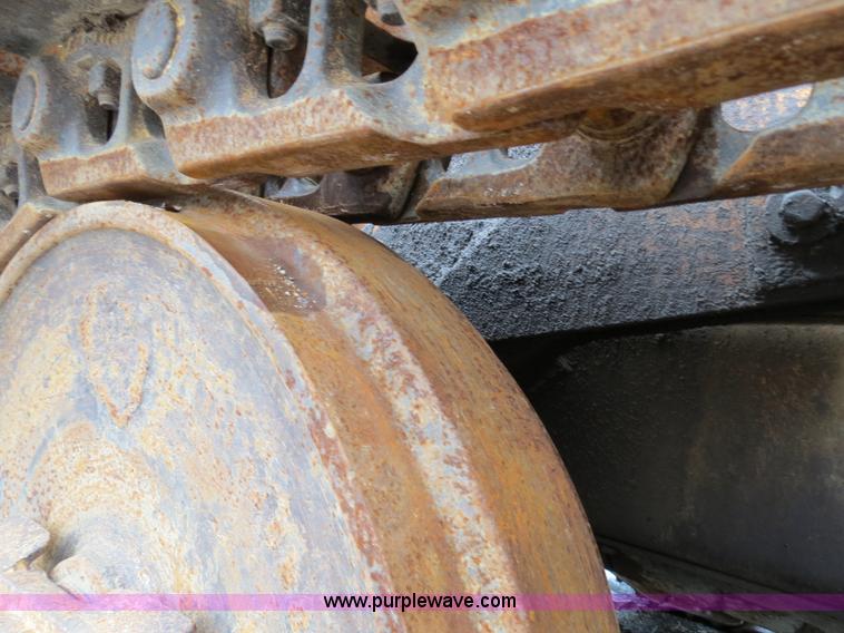 image for item F4335 1989 Case 1155E track loader