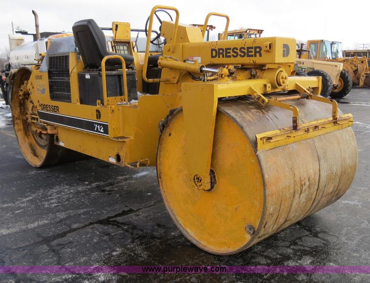 image for item F4336 Dresser 712 roller