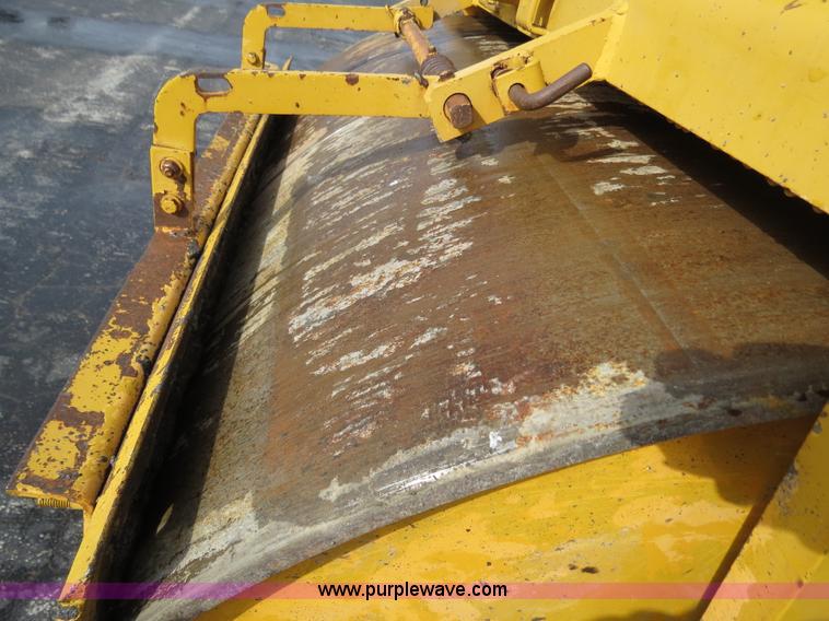 image for item F4336 Dresser 712 roller