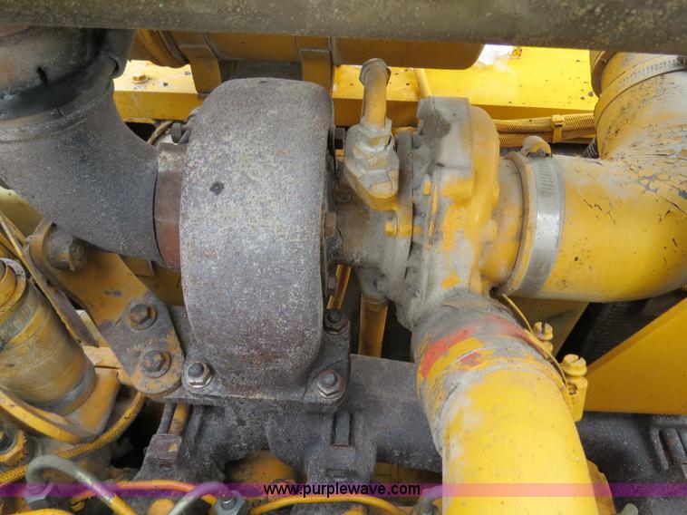 image for item F4336 Dresser 712 roller