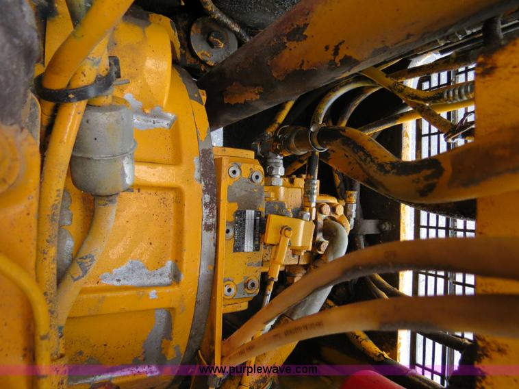 image for item F4336 Dresser 712 roller