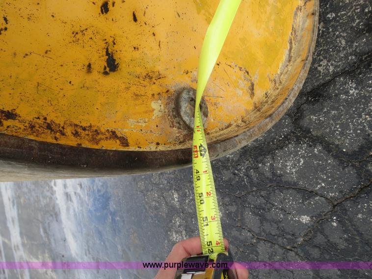 image for item F4336 Dresser 712 roller