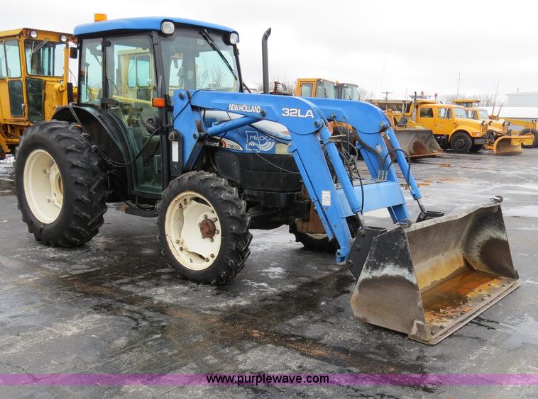 image for item F4338 2003 New Holland TN55D tractor