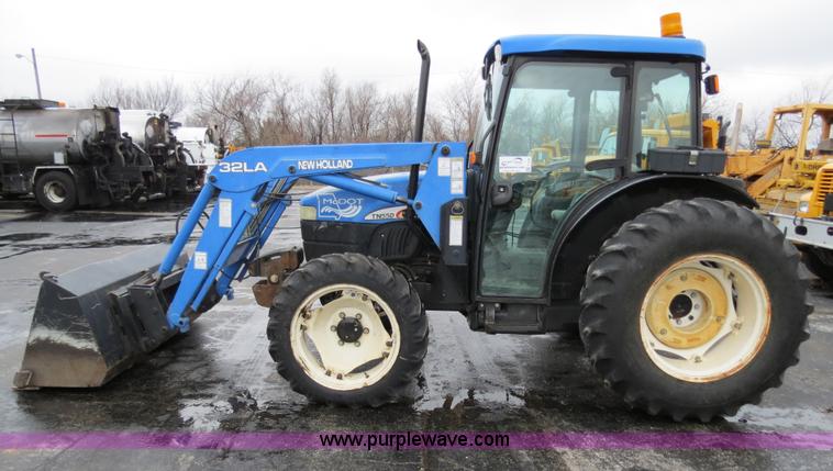 image for item F4338 2003 New Holland TN55D tractor