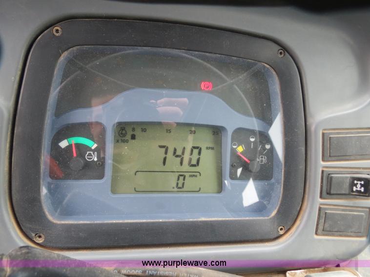 image for item F4338 2003 New Holland TN55D tractor