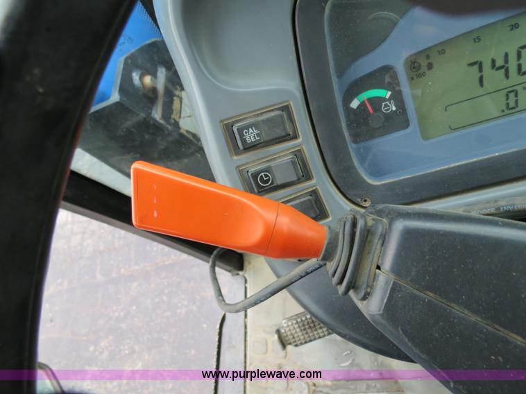 image for item F4338 2003 New Holland TN55D tractor