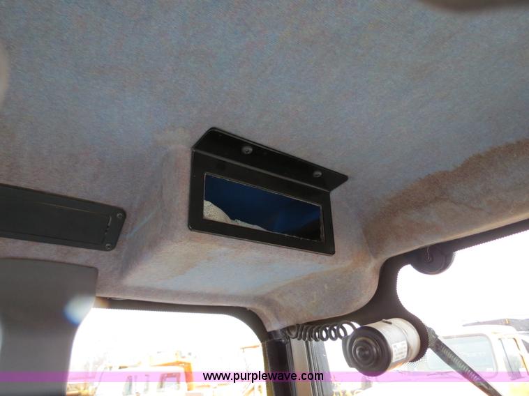 image for item F4338 2003 New Holland TN55D tractor