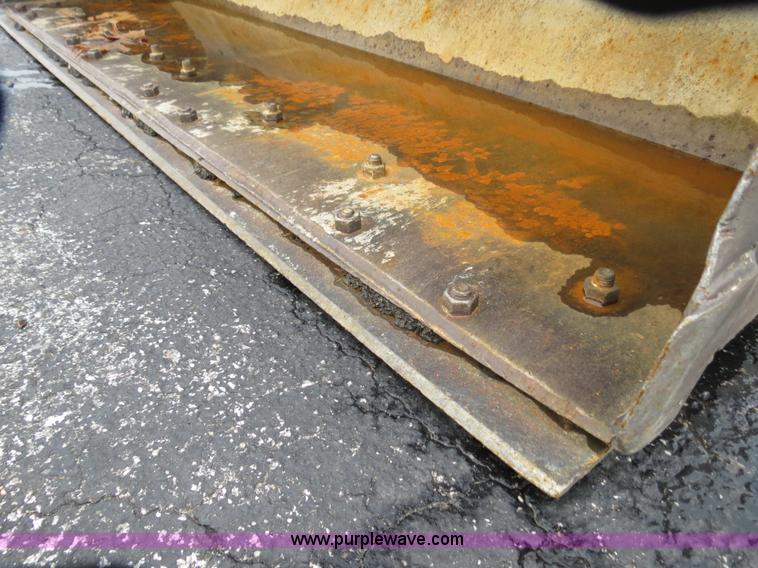 image for item F4338 2003 New Holland TN55D tractor