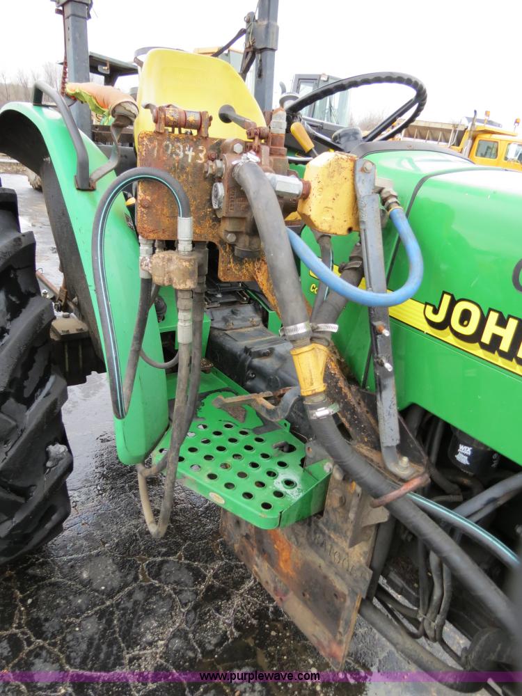 image for item F4339 1998 John Deere 5210 tractor