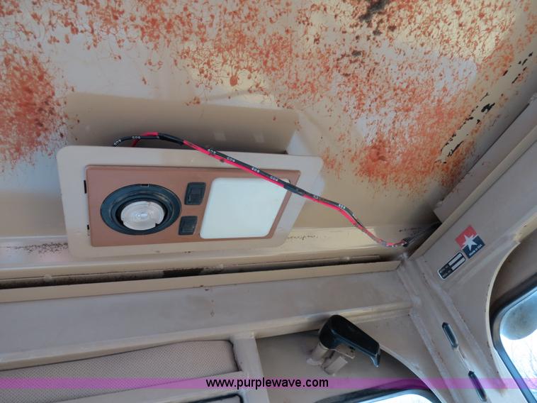 image for item F4342 1995 John Deere 544G wheel loader