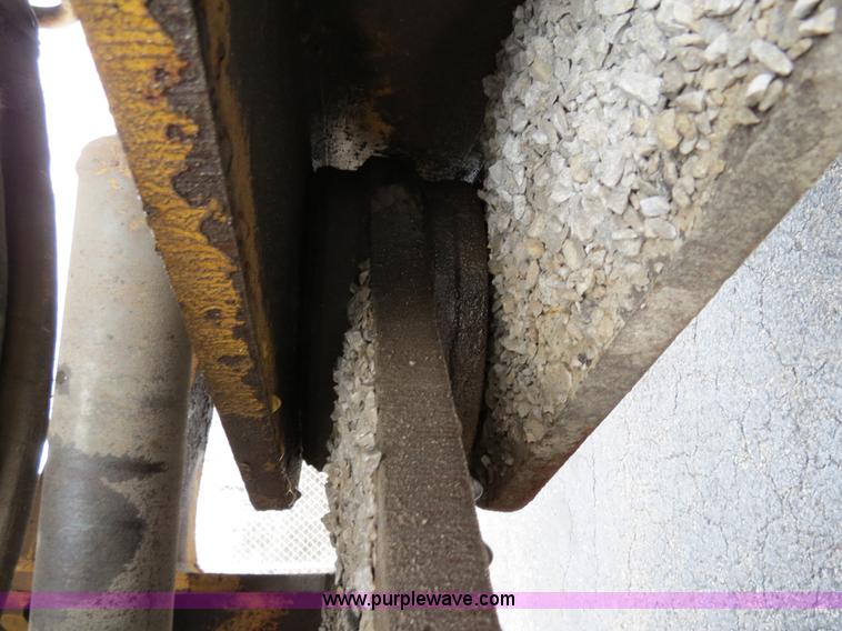 image for item F4342 1995 John Deere 544G wheel loader