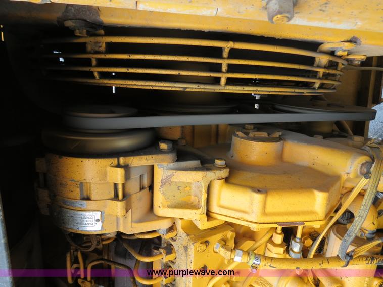 image for item F4343 1990 Caterpillar 910 wheel loader