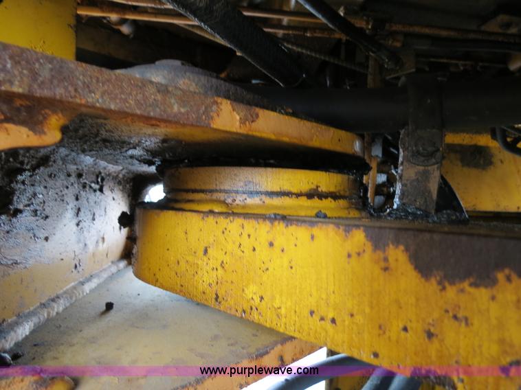 image for item F4344 1994 Case 621B wheel loader