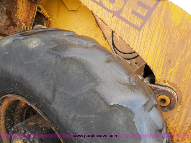 image for item F4344 1994 Case 621B wheel loader