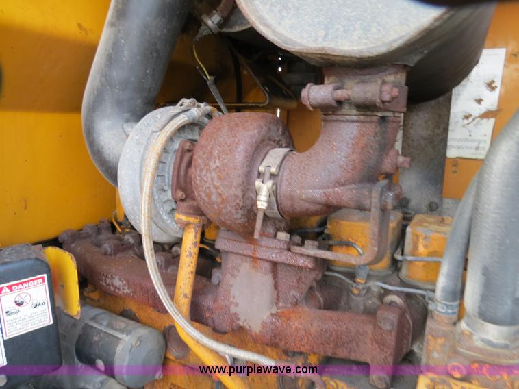 image for item F4344 1994 Case 621B wheel loader